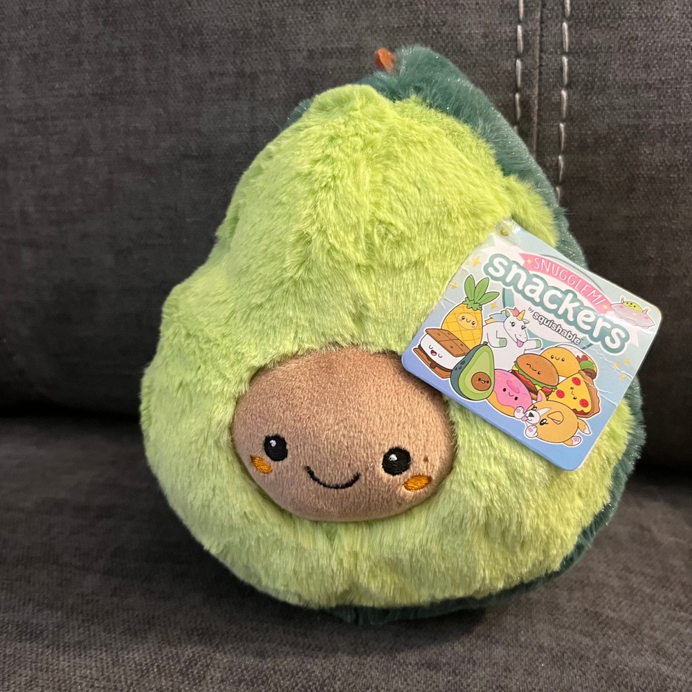 Squishable Snugglemi Snackers Avocado Plush Green Stuffed Animal SQU-106534 NEW